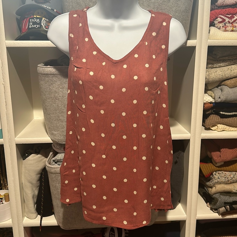 Daytrip polka dot tank